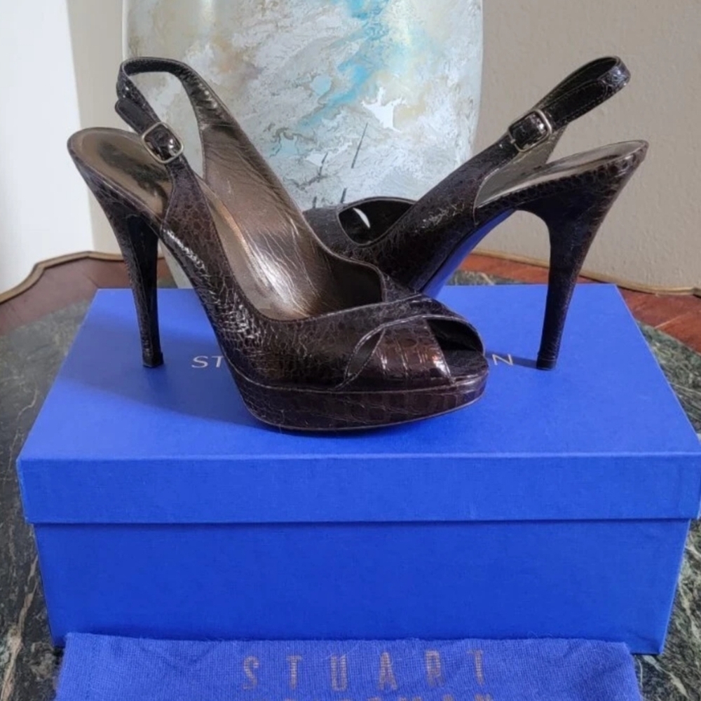 $335 STUART WEITZMAN BROWN CROCODILE LEATHER OPEN TOE PLATFORM PUMP 8.5 WORN 1X